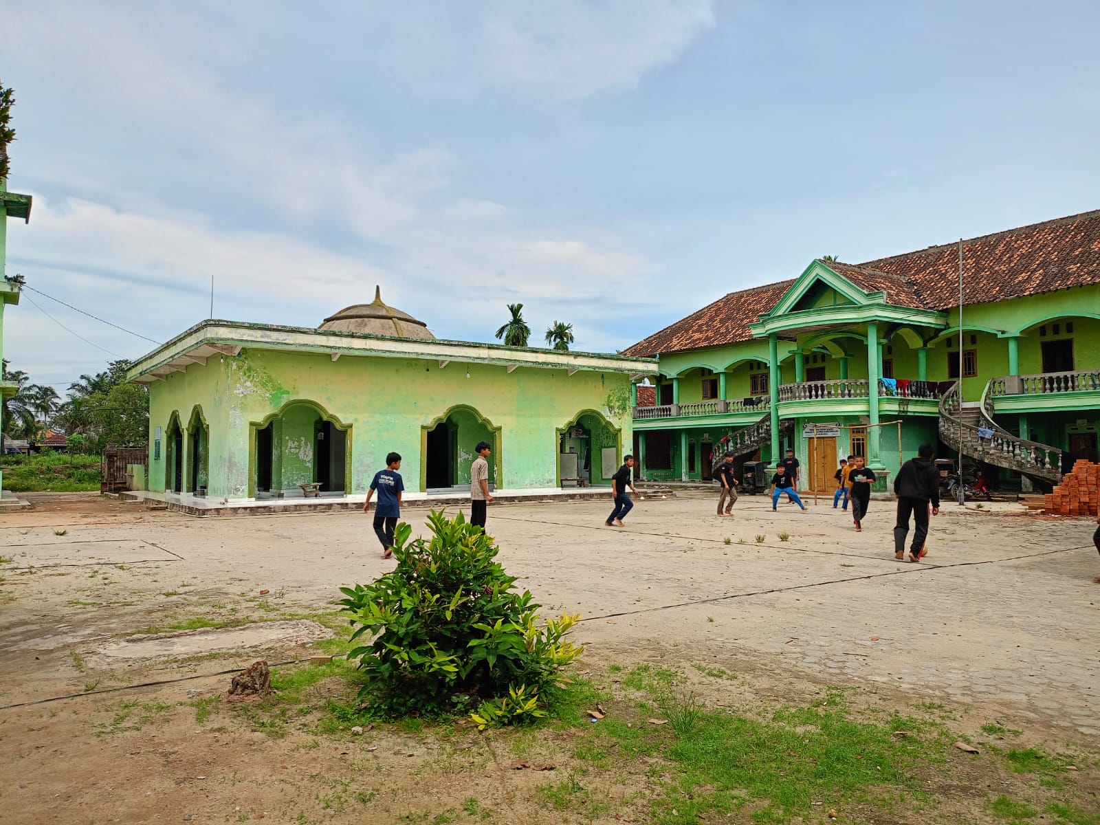 Foto SMP Islam Plus Sabilun Najah